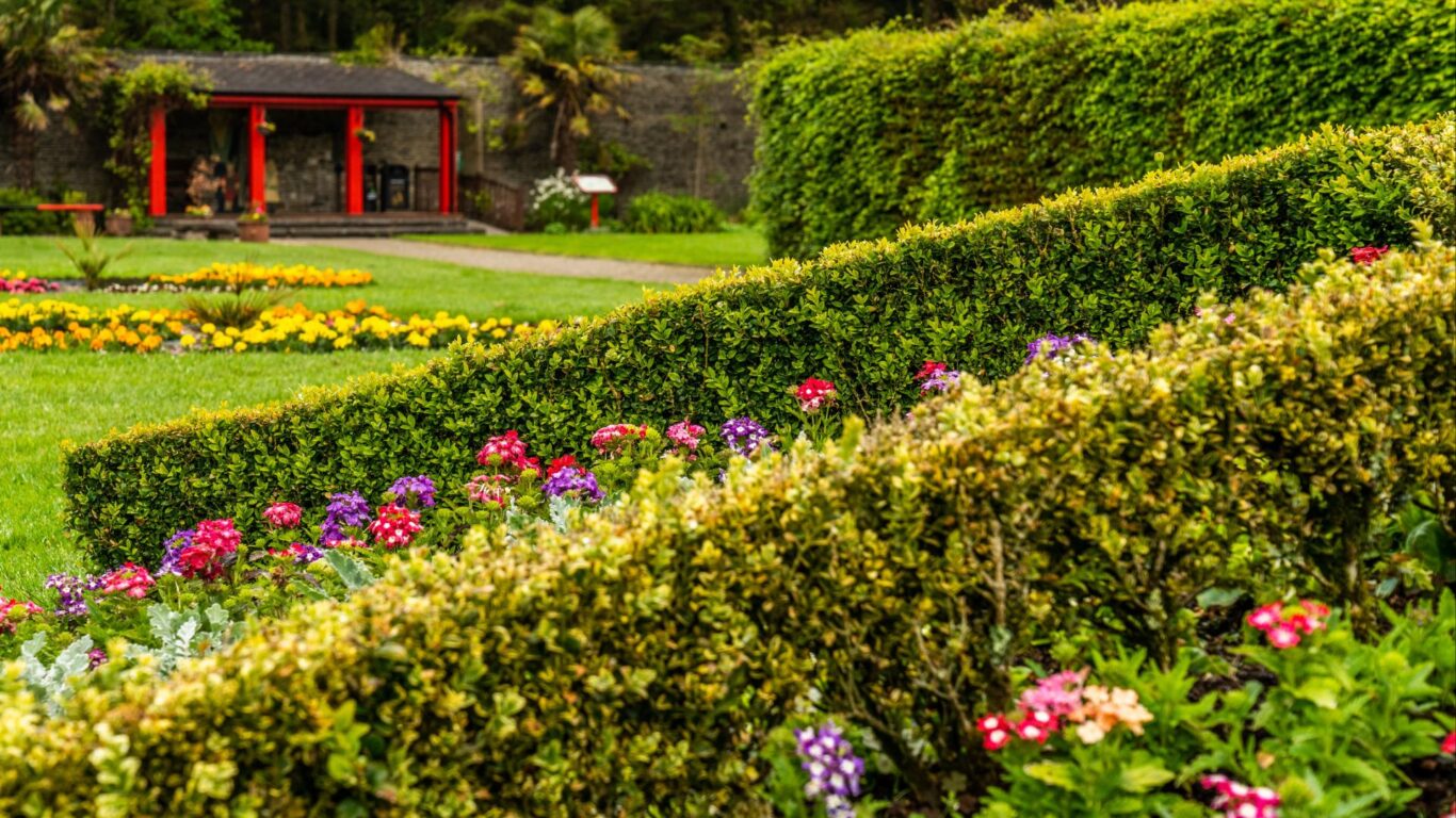 walled-garden-ground-20