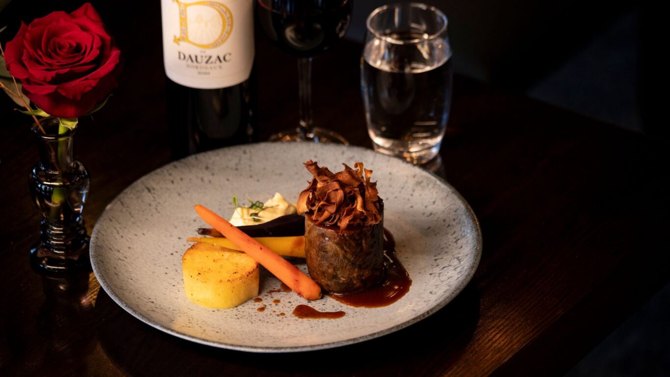 Gate 96 Restaurant_21