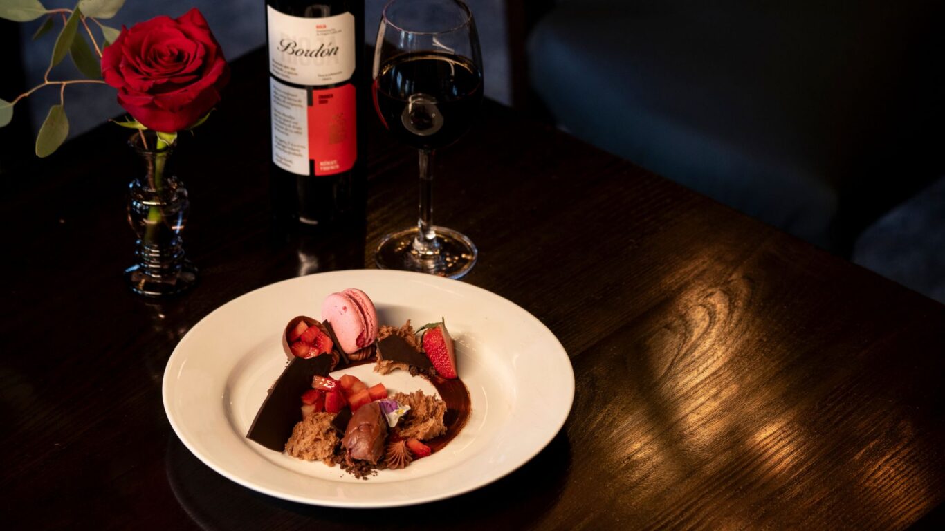 Gate-96-Restaurant_4-1